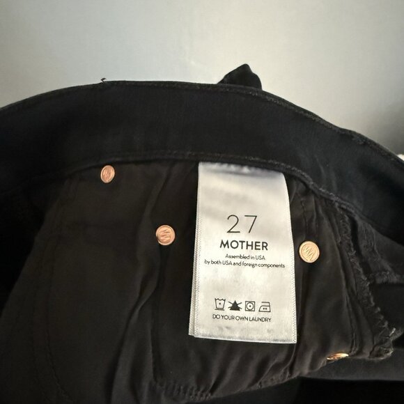 MOTHER The Weekender Jeans in Blackbird High Rise Flare - Picture 7 of 9